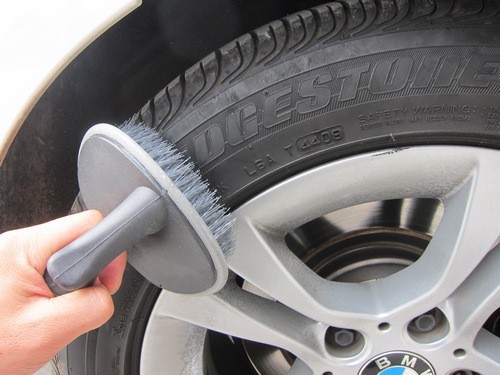 entretien pneus voiture