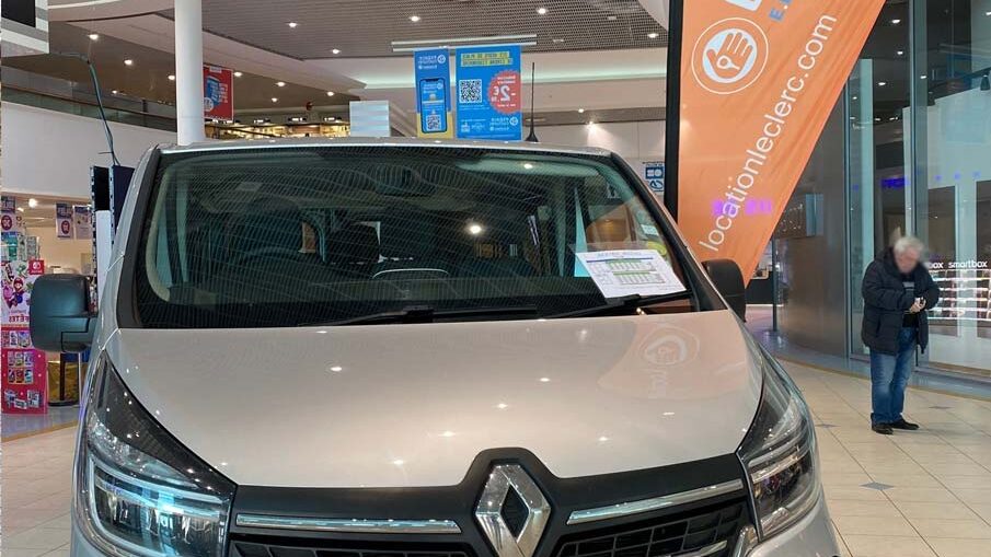 tarif-location-minibus-9-places-leclerc
