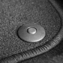 Quelle est la meilleure matière pour ses tapis de sol de voiture ?