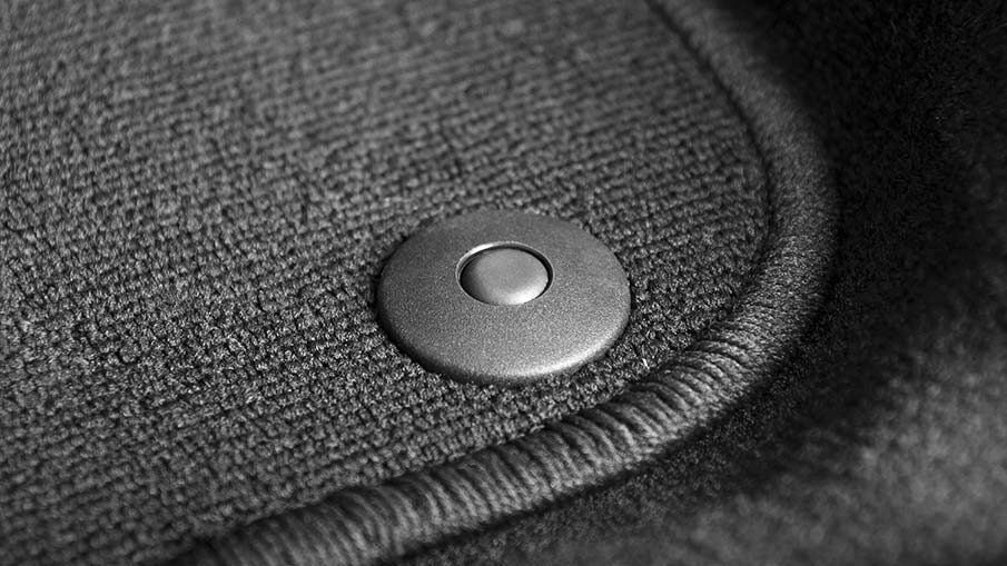 quelle-matiere-tapis-sol-voiture quelle-matiere-tapis-sol-voiture