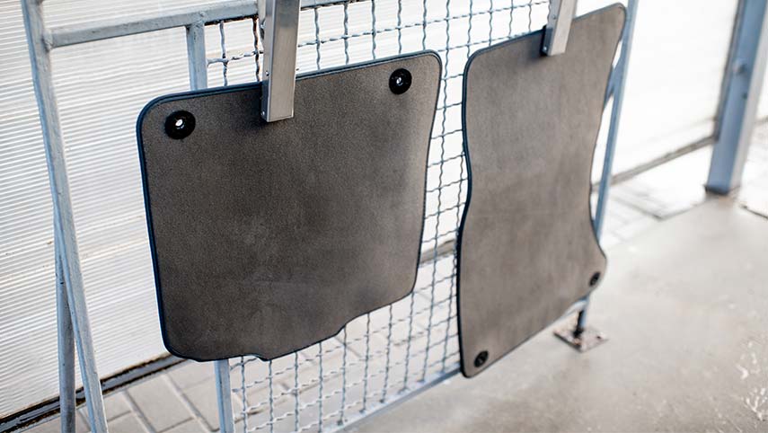 tapis-sol-voiture-moquette