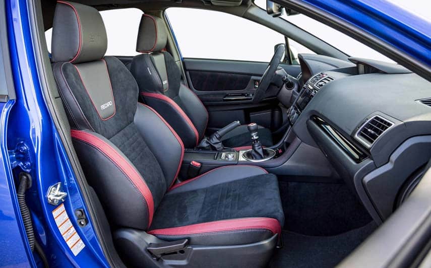 interieur-subaru-wrx-sti-siege
