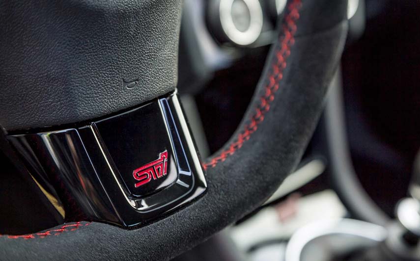 logo-sti-volant-subaru-wrx